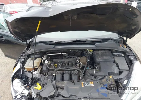 2015 Ford Focus Se z USA, uszkodzony, nr VIN 1FADP3F23FL285328